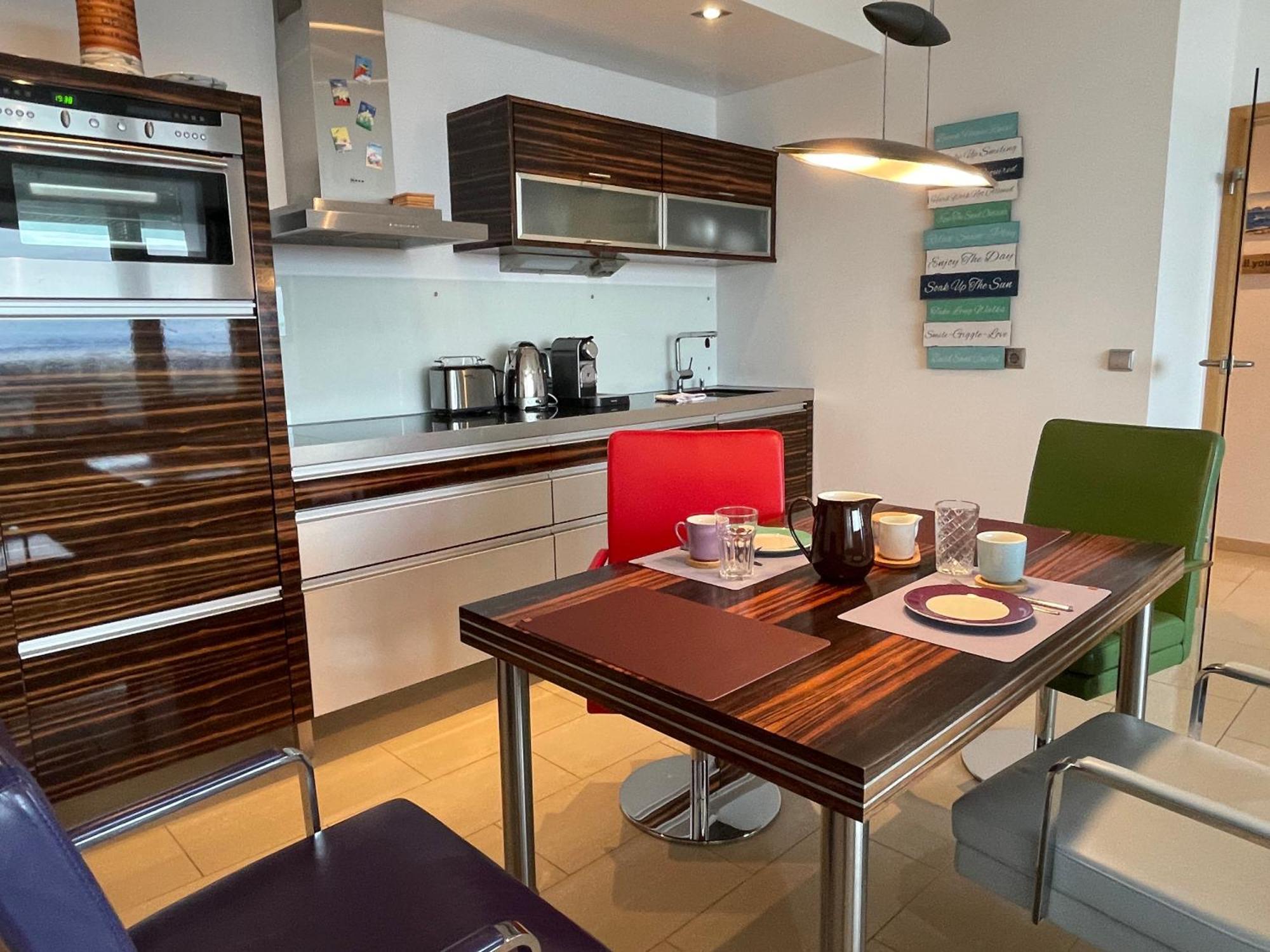 Beachside 2-zimmer-wohnung Mit Meerblick Apartment Lubeck
